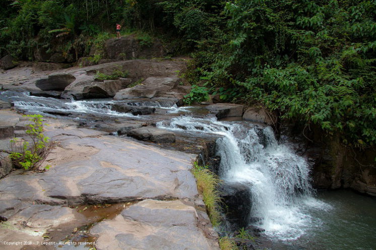 Водопад Тхан Раттана 